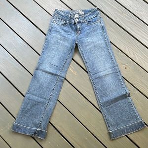 Refuge - Flare Jeans